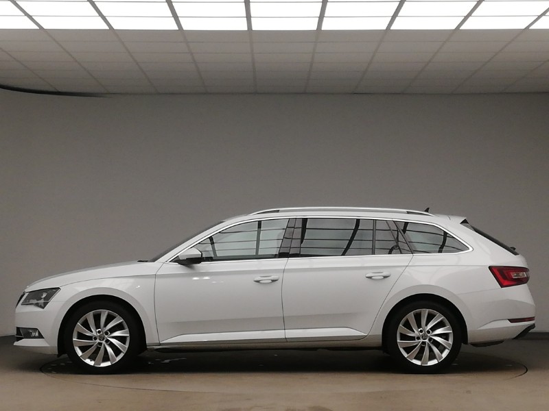 Used Skoda Superb 2016 for sale - 77338602: Photo 4