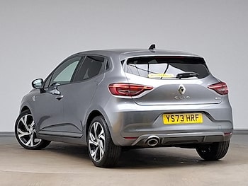 Used Renault Clio 2023 for sale - 79343180: Photo