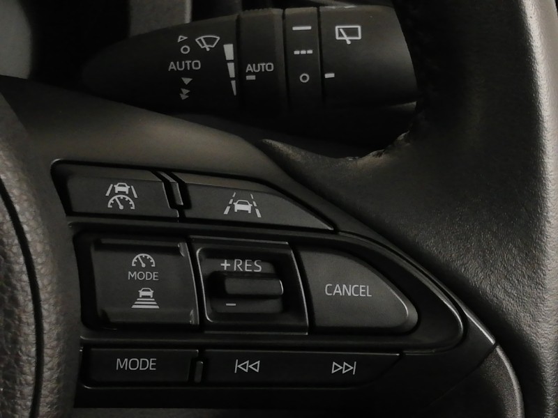 Used Toyota Yaris 2024 for sale - 78040702: Photo 19