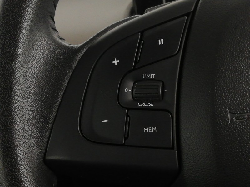 Used Citroen C4 Cactus 2018 for sale - 76145424: Photo 17
