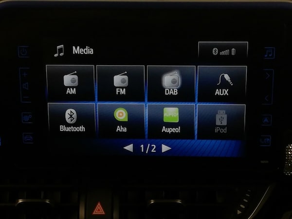 Used Toyota C-HR 2017 for sale - 76145111: Photo 13