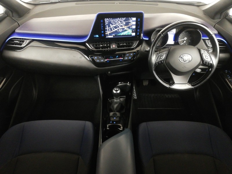 Used Toyota C-HR 2017 for sale - 76145111: Photo 2