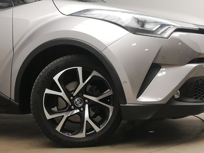 Used Toyota C-HR 2017 for sale - 76145111: Photo 9