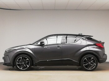 Used Toyota C-HR 2021 for sale - 75900723: Photo
