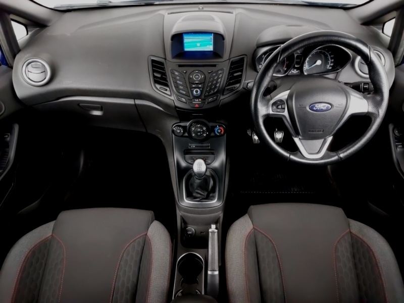 Used Ford Fiesta 2017 for sale - 78164179: Photo 2