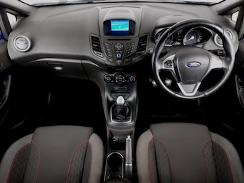 Used Ford Fiesta 2017 for sale - 78164179: Photo