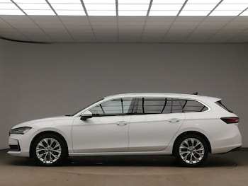 Used Skoda Superb 2024 for sale - 76150548: Photo 4