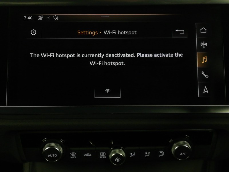 Used Audi Q3 2019 for sale - 76289619: Photo 14