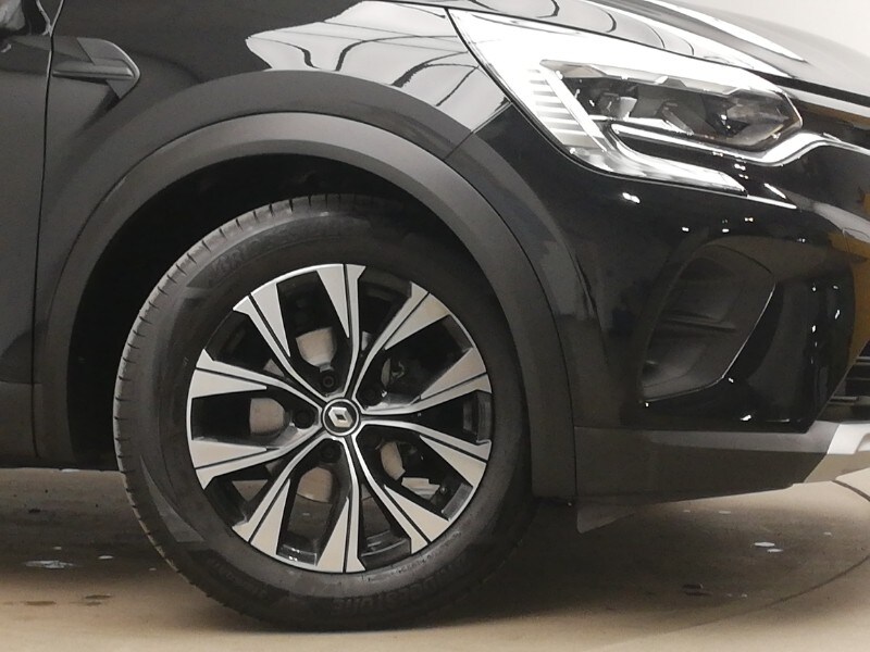 Used Renault Captur 2023 for sale - 77832439: Photo 9