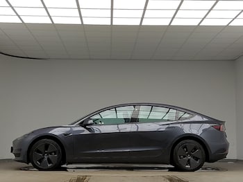 Used Tesla Model 3 2022 for sale - 78560381: Photo