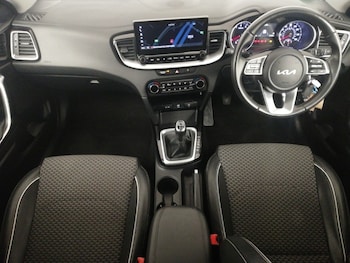 Used Kia Ceed 2024 for sale - 76498212: Photo