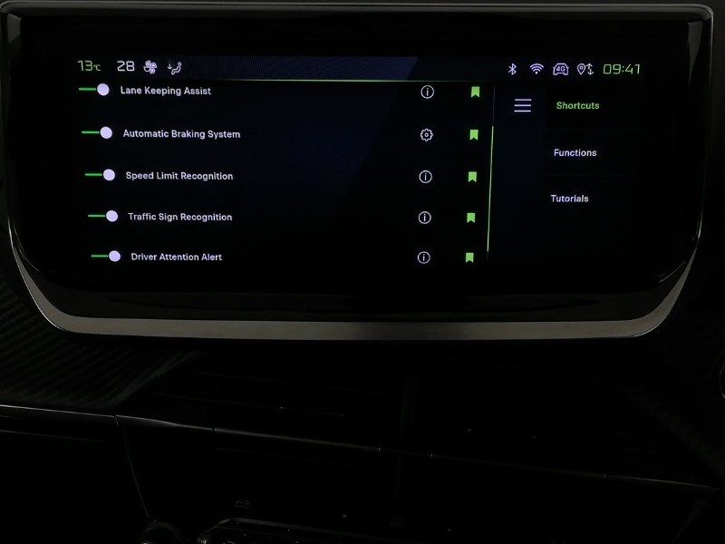 Used Peugeot 2008 2023 for sale - 76947417: Photo 16