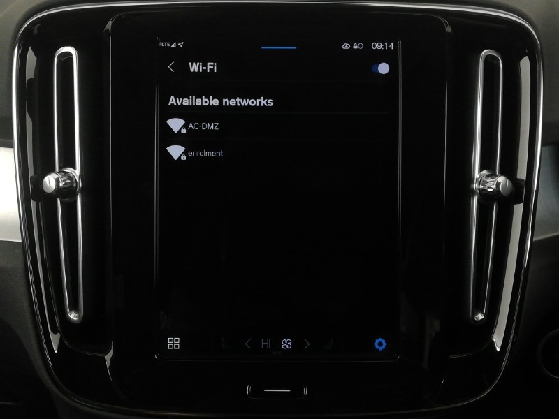 Used Volvo XC40 2024 for sale - 76648518: Photo 14