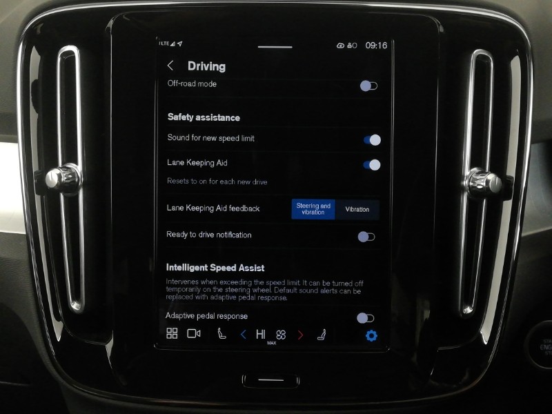 Used Volvo XC40 2024 for sale - 76648518: Photo 16