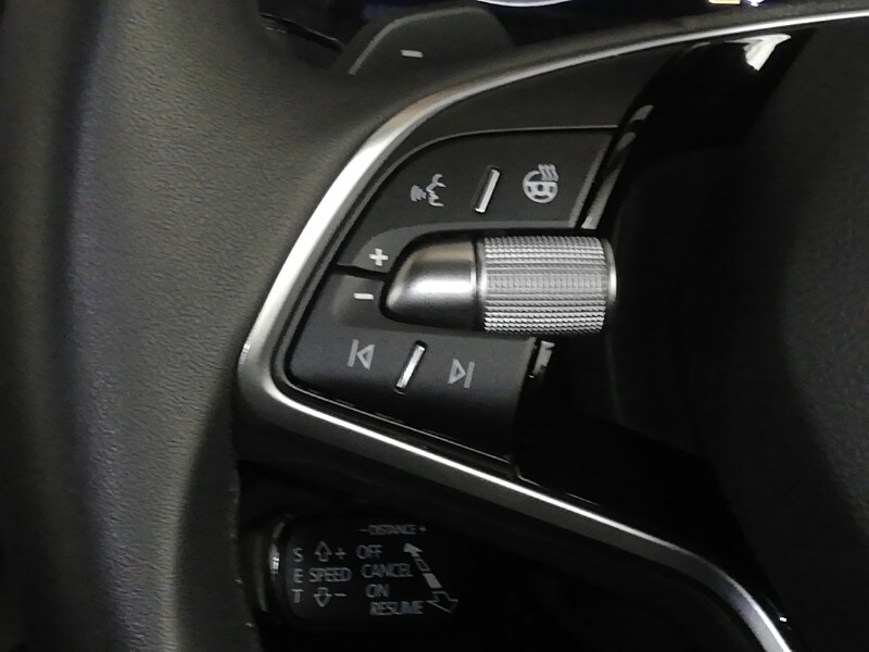 Used Skoda Octavia 2025 for sale - 77908211: Photo 19