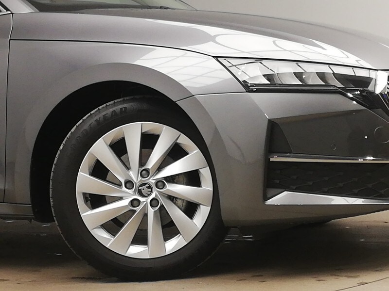 Used Skoda Octavia 2025 for sale - 77908211: Photo 9