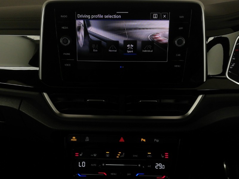 Used Volkswagen T-Roc 2022 for sale - 77141954: Photo 17