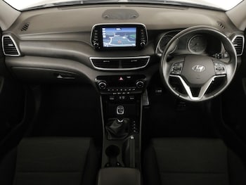 Used Hyundai TUCSON 2019 for sale - 76230077: Photo 2