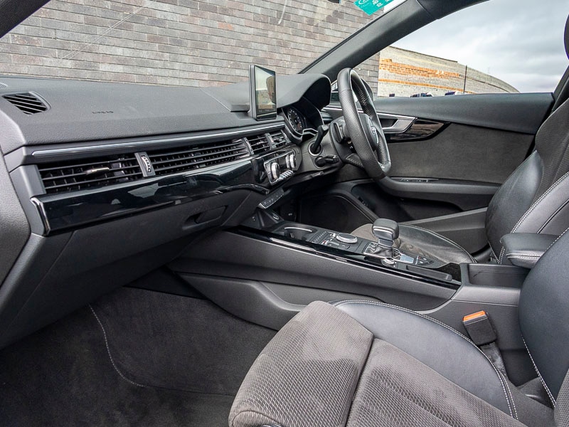 Used Audi A4 2019 for sale - 76502233: Photo 5