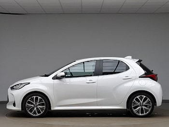 Used Toyota Yaris 2023 for sale - 79175799: Photo