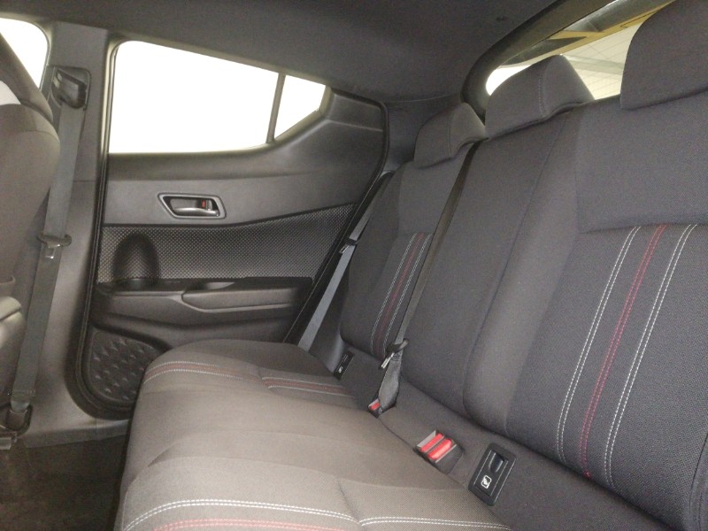 Used Toyota C-HR 2021 for sale - 77669660: Photo 6