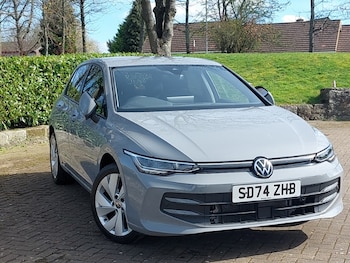 Used Volkswagen Golf 2024 for sale - 78757107: Photo