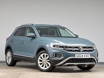 Used Volkswagen T-Roc 2024 for sale - 78953189: Photo