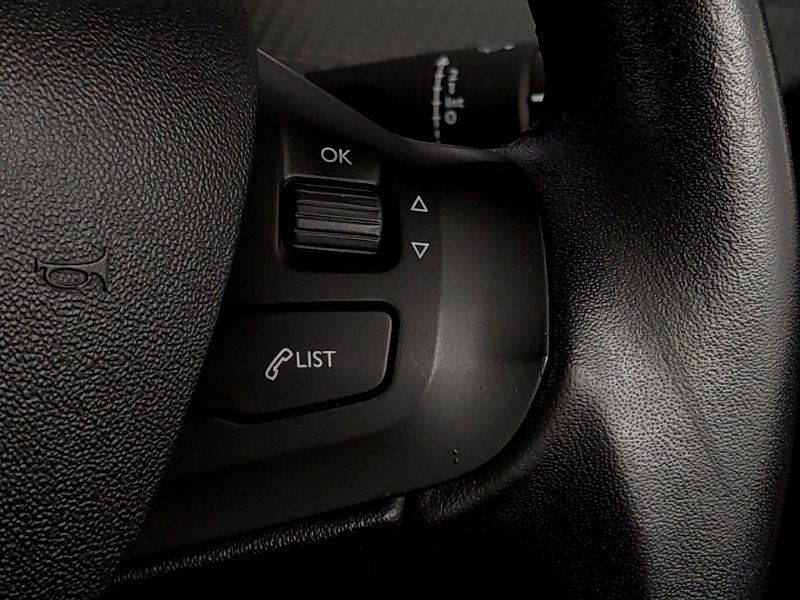 Used Peugeot 208 2018 for sale - 78203345: Photo 19