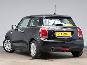 Used MINI Hatch 2019 for sale - 79332724: Photo
