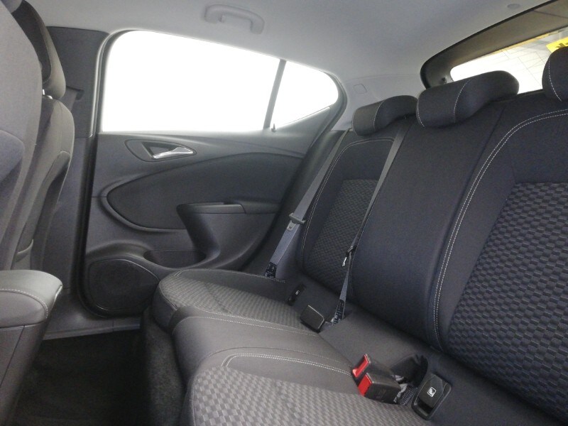 Used Vauxhall Astra 2018 for sale - 76932507: Photo 6