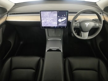 Used Tesla Model Y 2022 for sale - 75738104: Photo