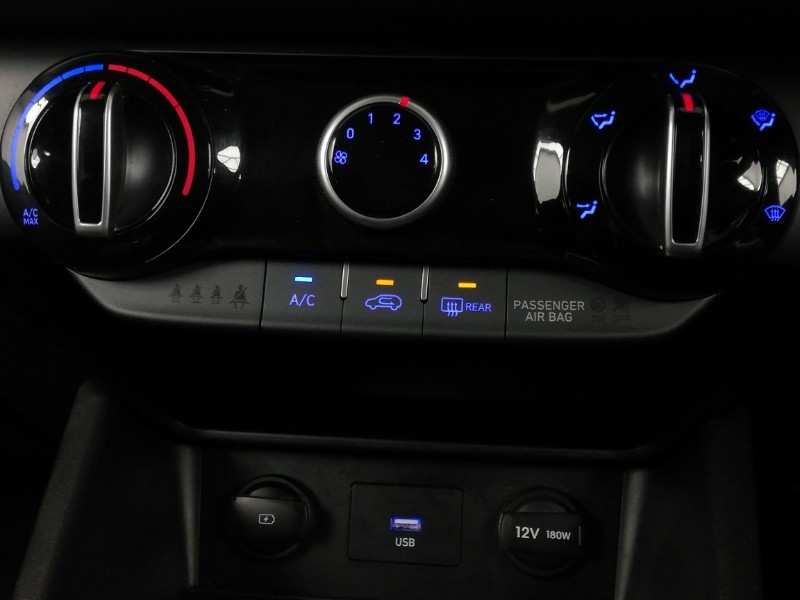 Used Hyundai KONA 2023 for sale - 77716627: Photo 18