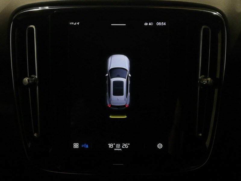 Used Volvo XC40 2023 for sale - 78040720: Photo 11