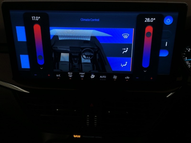 Used Ford Focus 2023 for sale - 76897842: Photo 17