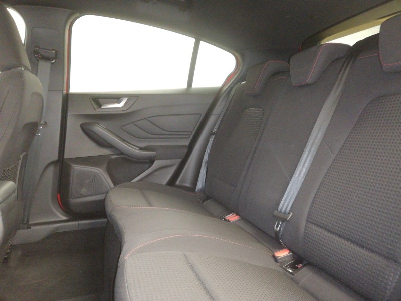 Used Ford Focus 2023 for sale - 76897842: Photo 6
