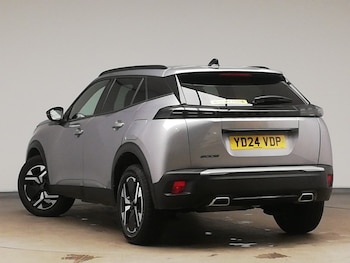 Used Peugeot 2008 2024 for sale - 76983140: Photo