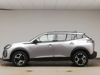 Used Peugeot 2008 2024 for sale - 76983140: Photo