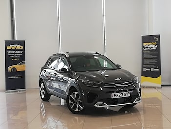 Used Kia Stonic 2023 for sale - 79455154: Photo