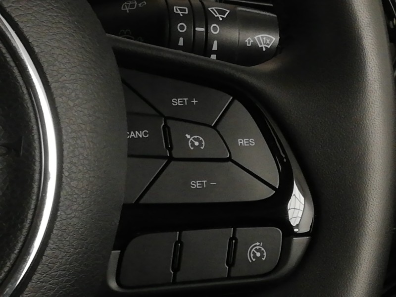 Used Jeep Renegade 2021 for sale - 77956611: Photo 19