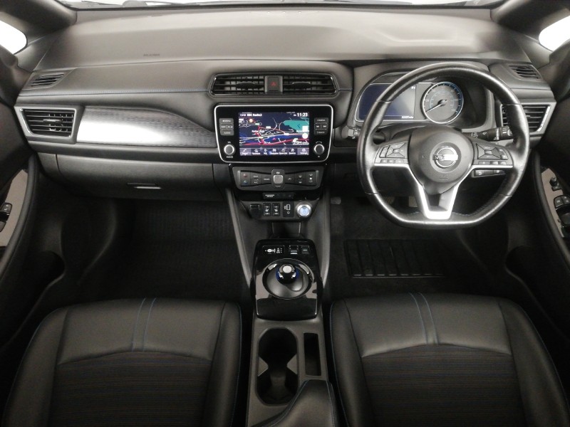 Used Nissan Leaf 2021 for sale - 76602423: Photo 2