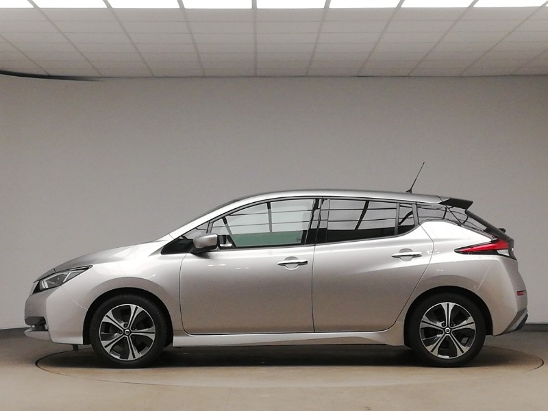 Used Nissan Leaf 2021 for sale - 76602423: Photo 4