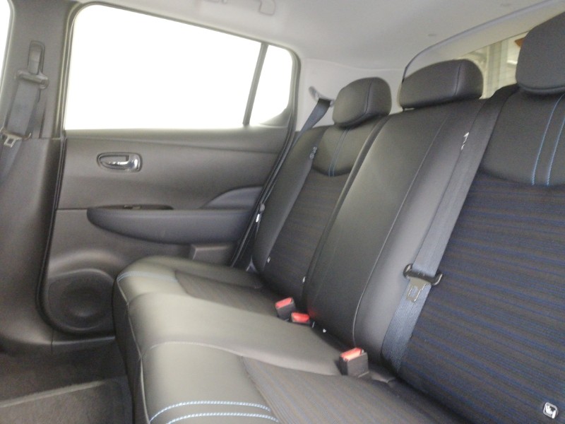 Used Nissan Leaf 2021 for sale - 76602423: Photo 6