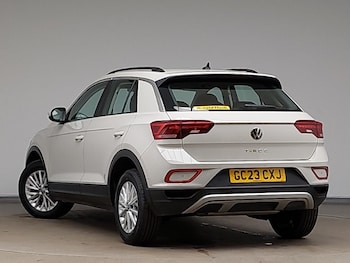 Used Volkswagen T-Roc 2023 for sale - 78342973: Photo