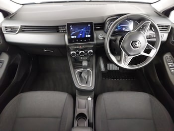 Used Renault Clio 2023 for sale - 78346861: Photo