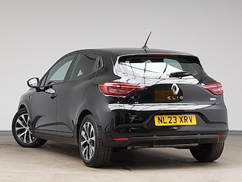 Used Renault Clio 2023 for sale - 78346861: Photo