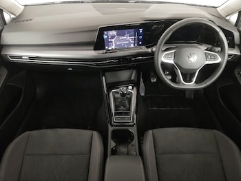 Used Volkswagen Golf 2024 for sale - 76427481: Photo