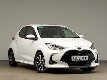 Used Toyota Yaris 2023 for sale - 78503225: Photo