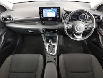 Used Toyota Yaris 2023 for sale - 78503225: Photo