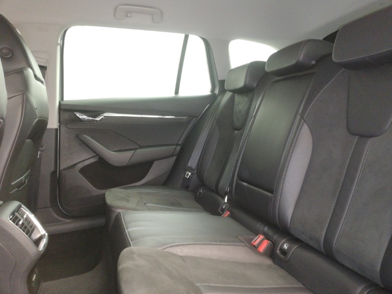 Used Skoda Octavia 2021 for sale - 76384077: Photo 6