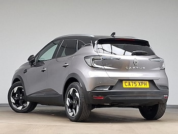 Used Renault Captur 2025 for sale - 79267840: Photo